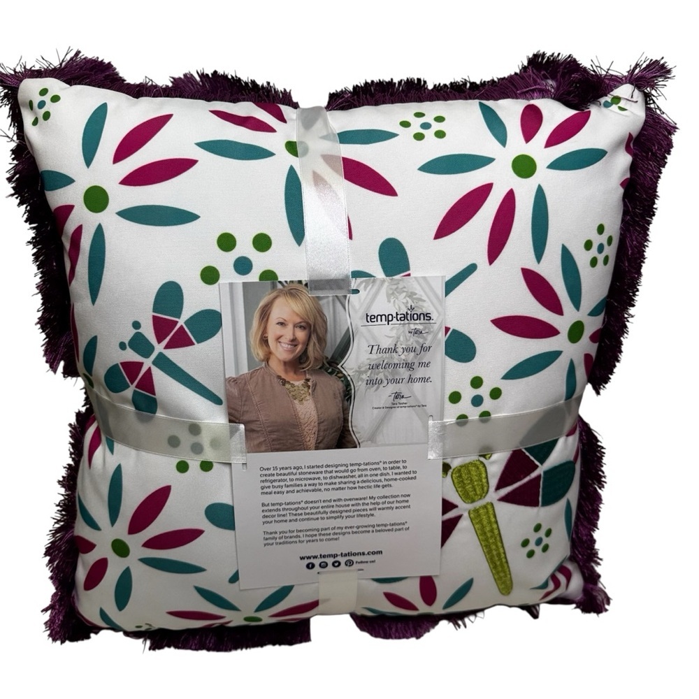 Temptations by Tara  Throw Pillows Set of 2 in Confetti Two Sided Fringe Edges